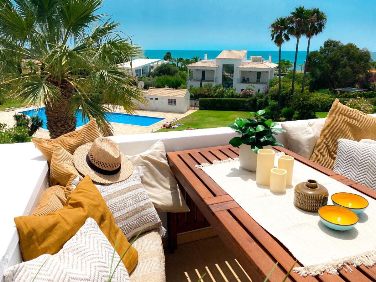 Beach Villa With Ocean View And Rooftop Cinema Guia  Exterior foto