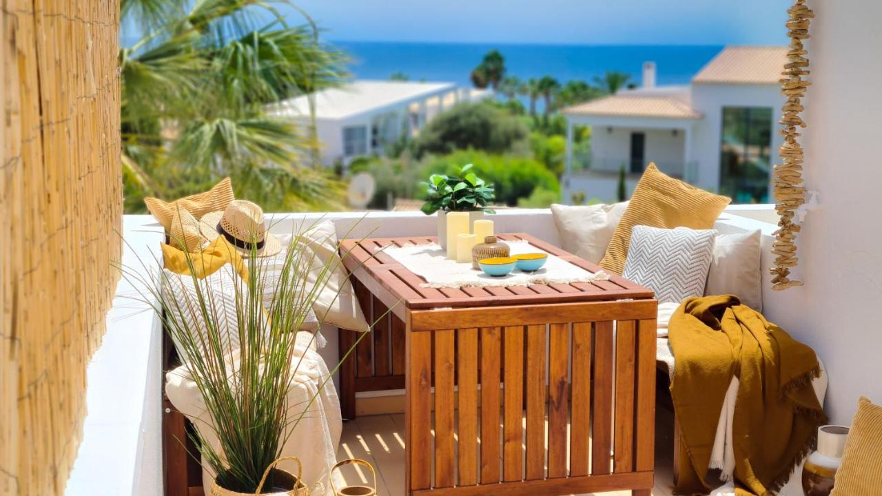 Beach Villa With Ocean View And Rooftop Cinema Guia  Exterior foto
